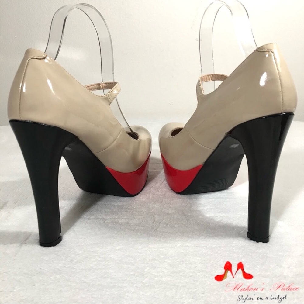 G by Guess - GGVARIKA - Beige Red Black Multicolored Heels Size 8.5M - Picture 2 of 7